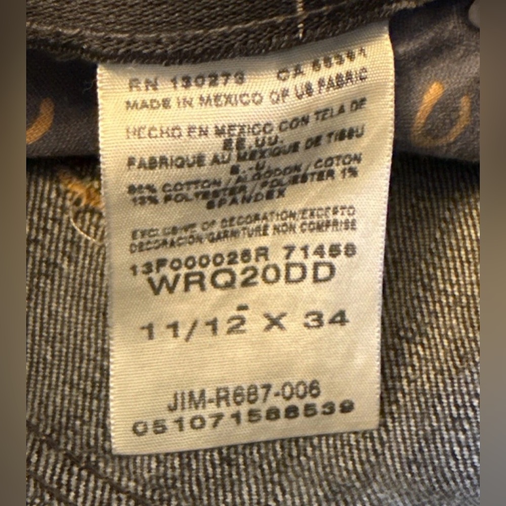 Wrangler Q Baby Jeans Women's Size 11/12 X34
Denim Blue No Gap Waistband 34x34 - Picture 10 of 10